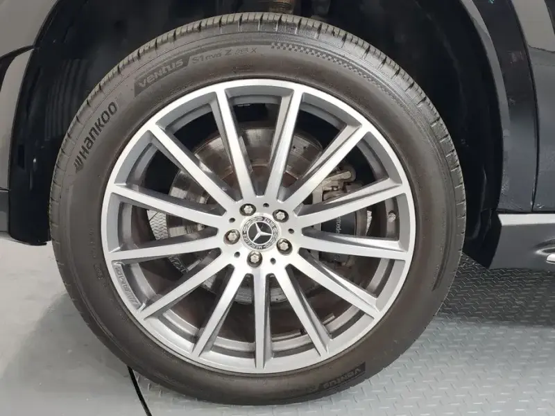 2023 Mercedes-Benz GLS с пробегом 42 244 км