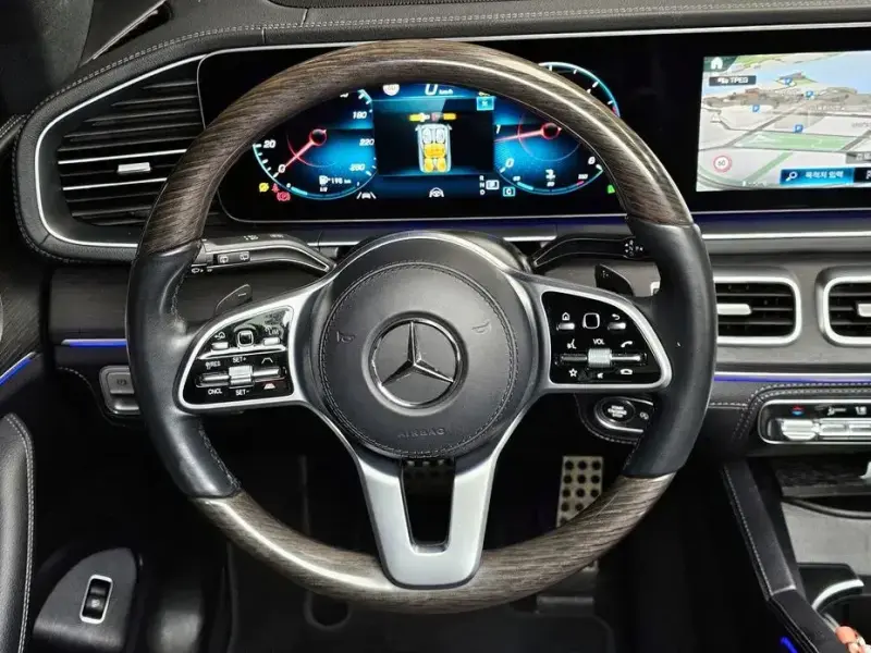 2022 Mercedes-Benz GLS с пробегом 87 564 км