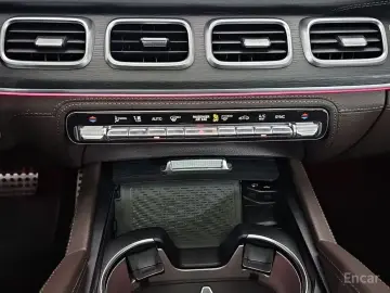 2023 Mercedes-Benz GLS с пробегом 68 707 км