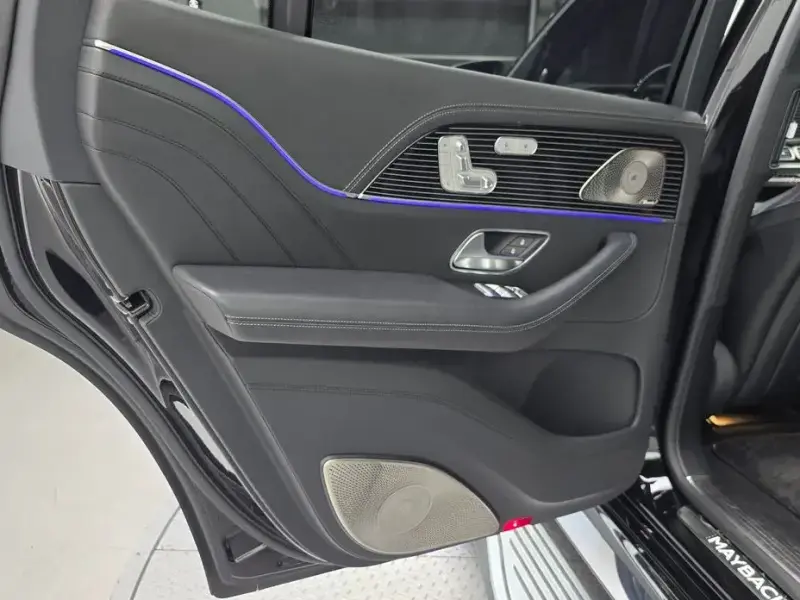 2022 Mercedes-Benz GLS с пробегом 50 706 км