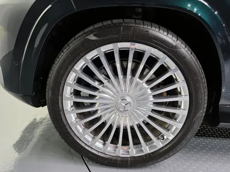 2023 Mercedes-Benz GLS с пробегом 57 642 км