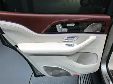 2023 Mercedes-Benz GLS с пробегом 57 642 км