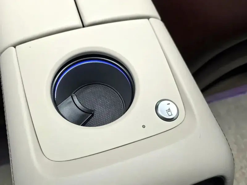 2023 Mercedes-Benz GLS с пробегом 57 642 км
