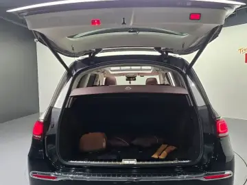 2023 Mercedes-Benz GLS с пробегом 57 642 км