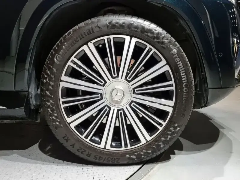 2023 Mercedes-Benz GLS с пробегом 10 644 км