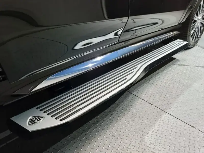 2023 Mercedes-Benz GLS с пробегом 10 644 км