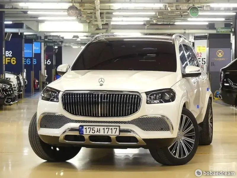 2023 Mercedes-Benz GLS с пробегом 27 000 км