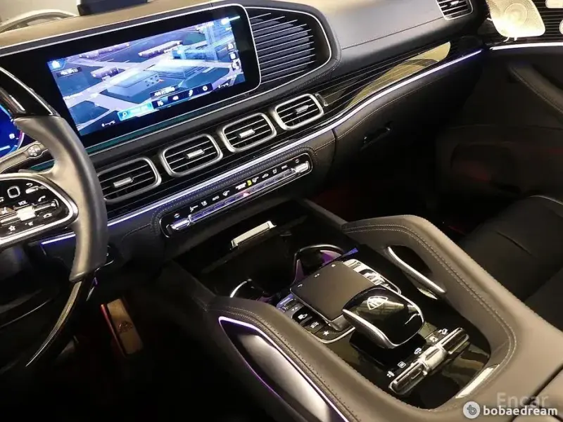 2022 Mercedes-Benz GLS с пробегом 16 000 км