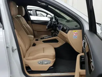 2022 Porsche Macan с пробегом 33 265 км
