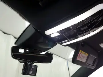 2022 Porsche Macan с пробегом 33 265 км