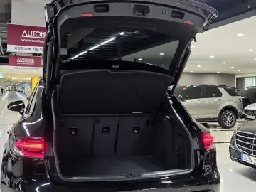 2022 Porsche Macan с пробегом 23 875 км