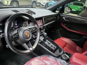 2022 Porsche Macan с пробегом 23 875 км