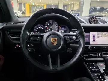 2022 Porsche Macan с пробегом 23 875 км
