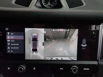 2022 Porsche Macan с пробегом 38 295 км
