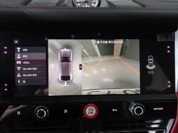 2023 Porsche Macan с пробегом 46 515 км