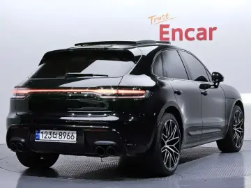 2022 Porsche Macan с пробегом 54 587 км