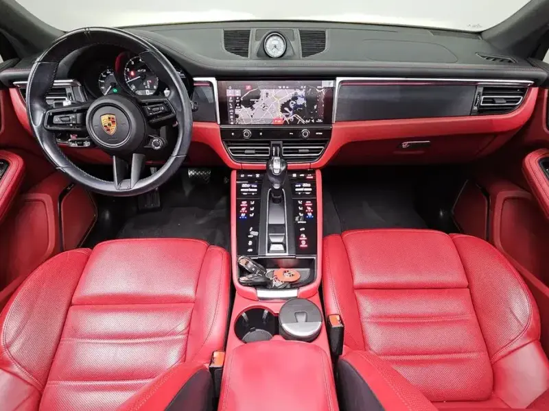2022 Porsche Macan с пробегом 54 587 км