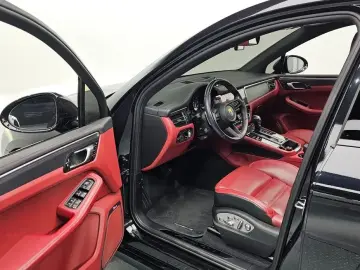 2022 Porsche Macan с пробегом 54 587 км