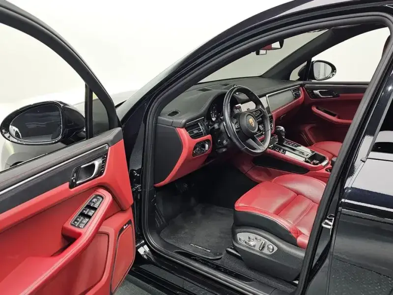 2022 Porsche Macan с пробегом 54 587 км