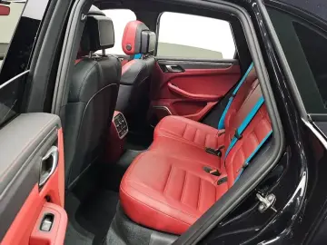 2022 Porsche Macan с пробегом 54 587 км
