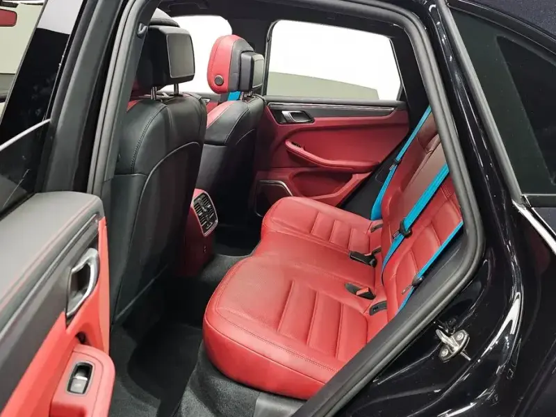 2022 Porsche Macan с пробегом 54 587 км