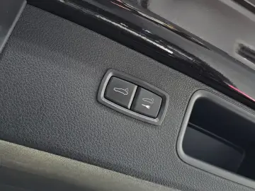 2022 Porsche Macan с пробегом 54 587 км