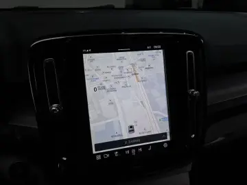 2023 Volvo XC40 с пробегом 30 538 км
