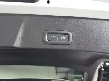 2023 Volvo XC40 с пробегом 30 538 км