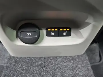 2024 Volvo XC40 с пробегом 4 285 км