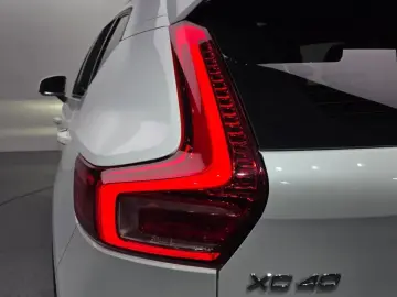 2023 Volvo XC40 с пробегом 14 386 км