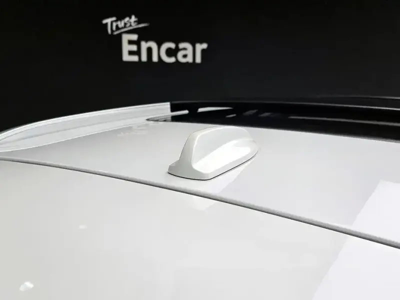 2025 Volvo XC40 с пробегом 6 832 км