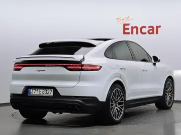 2023 Porsche Cayenne с пробегом 25 038 км
