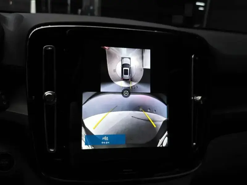 2024 Volvo XC40 с пробегом 10 194 км