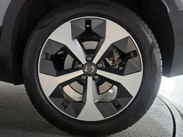 2024 Volvo XC40 с пробегом 10 194 км