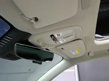 2024 Volvo XC40 с пробегом 10 194 км