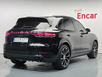 2023 Porsche Cayenne с пробегом 57 555 км