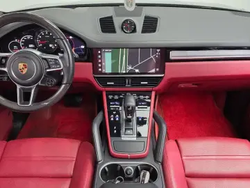 2023 Porsche Cayenne с пробегом 57 555 км