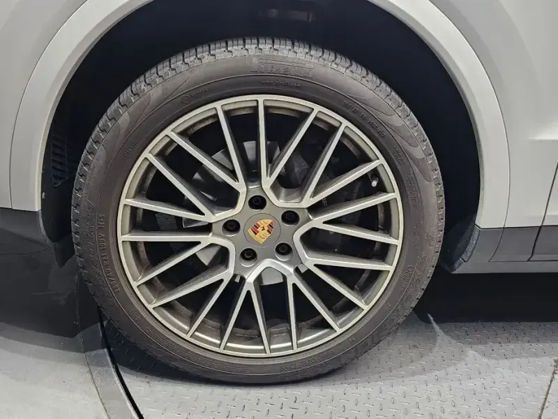 2023 Porsche Cayenne с пробегом 31 587 км