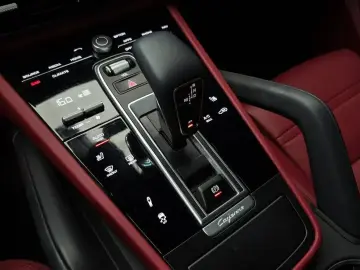 2023 Porsche Cayenne с пробегом 31 587 км