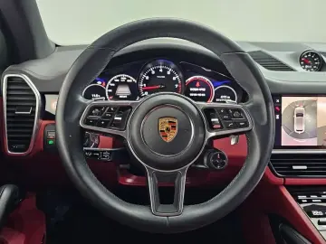 2023 Porsche Cayenne с пробегом 52 754 км