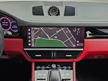 2023 Porsche Cayenne с пробегом 52 754 км