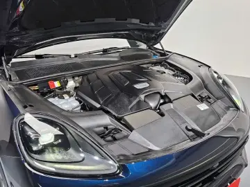 2022 Porsche Cayenne с пробегом 46 164 км