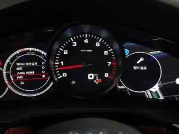2023 Porsche Cayenne с пробегом 24 476 км