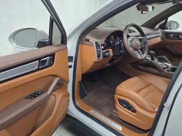 2023 Porsche Cayenne с пробегом 55 135 км