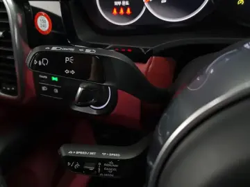 2023 Porsche Cayenne с пробегом 24 476 км