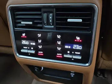 2023 Porsche Cayenne с пробегом 55 135 км