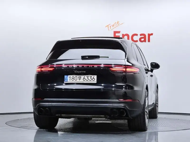 2022 Porsche Cayenne с пробегом 20 737 км