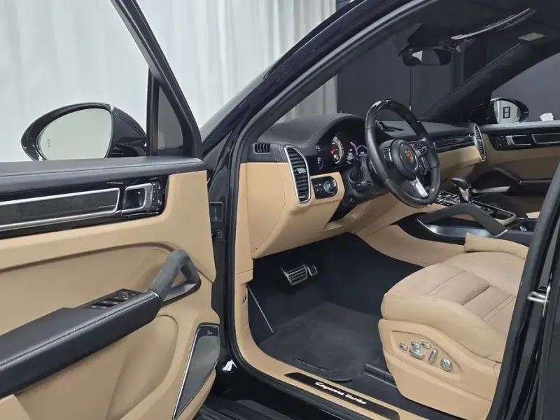 2023 Porsche Cayenne с пробегом 56 552 км