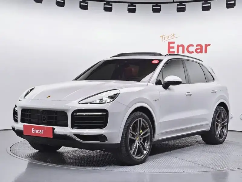 2023 Porsche Cayenne с пробегом 41 037 км