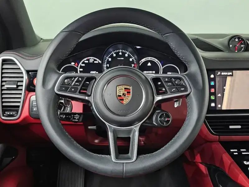 2023 Porsche Cayenne с пробегом 41 037 км